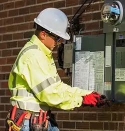 Electrical worker wearing sfety gear