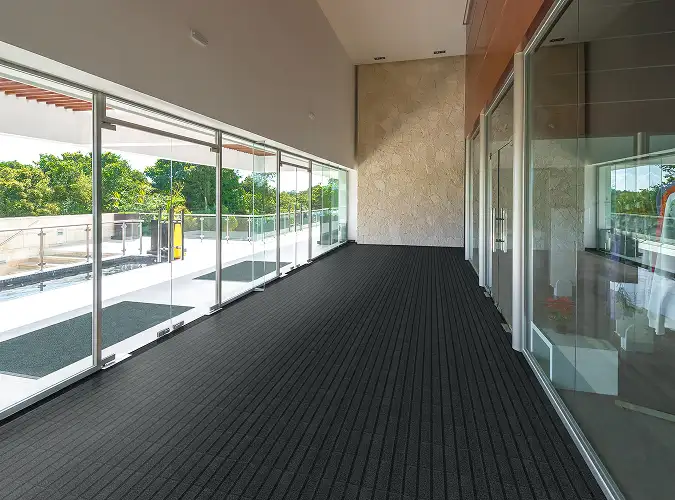 Entryway with OBEX Grid product