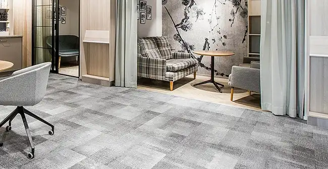 Workplace with seating nooks