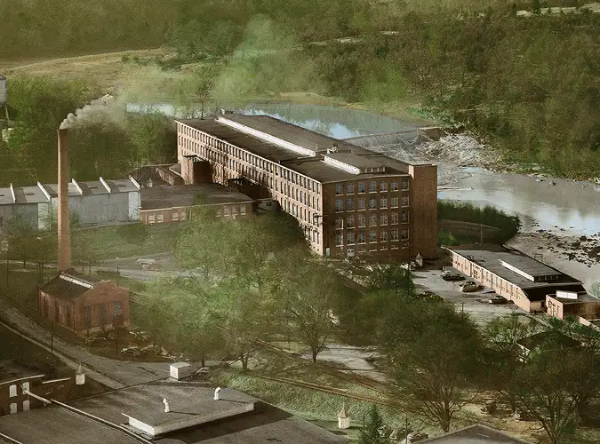 old photo of Milliken manufacturing plant