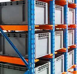 rack with plastic bins using deltamax