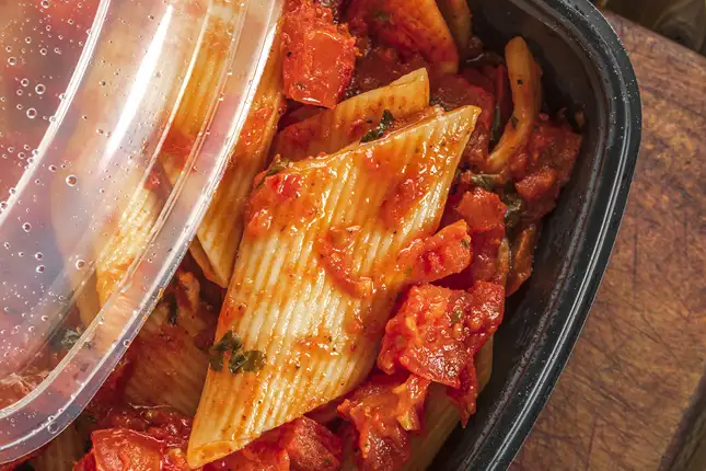 food packaging with clear lid