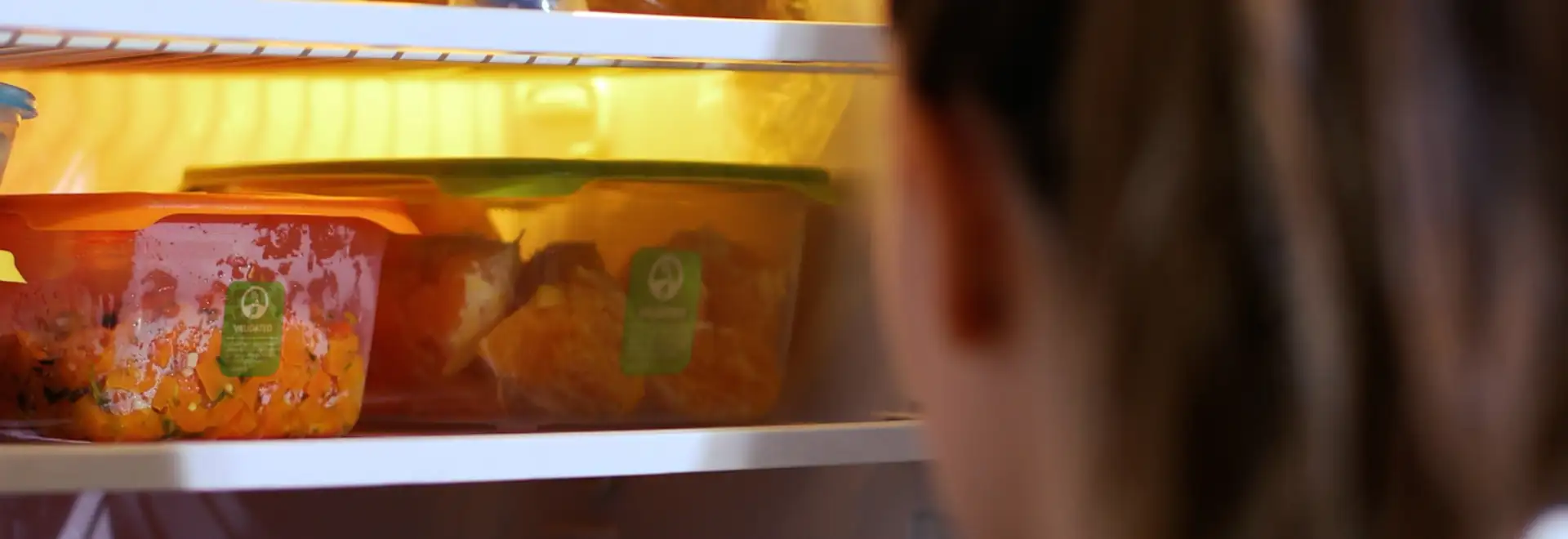 Refridgerator with clear drawers 