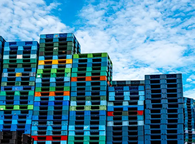 colorful pallets made using DeltaMax