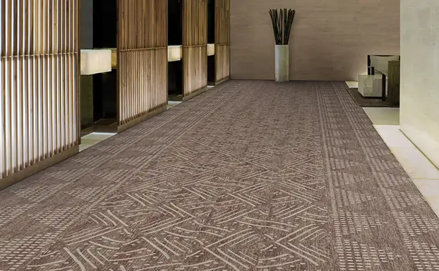 Hallway with carpet from the Nibi collection